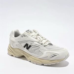 New Balance Lifestyle 725 V1 Sea Salt, Phantom & Bone Shoes